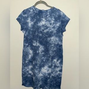 Gap tee-shirt dress